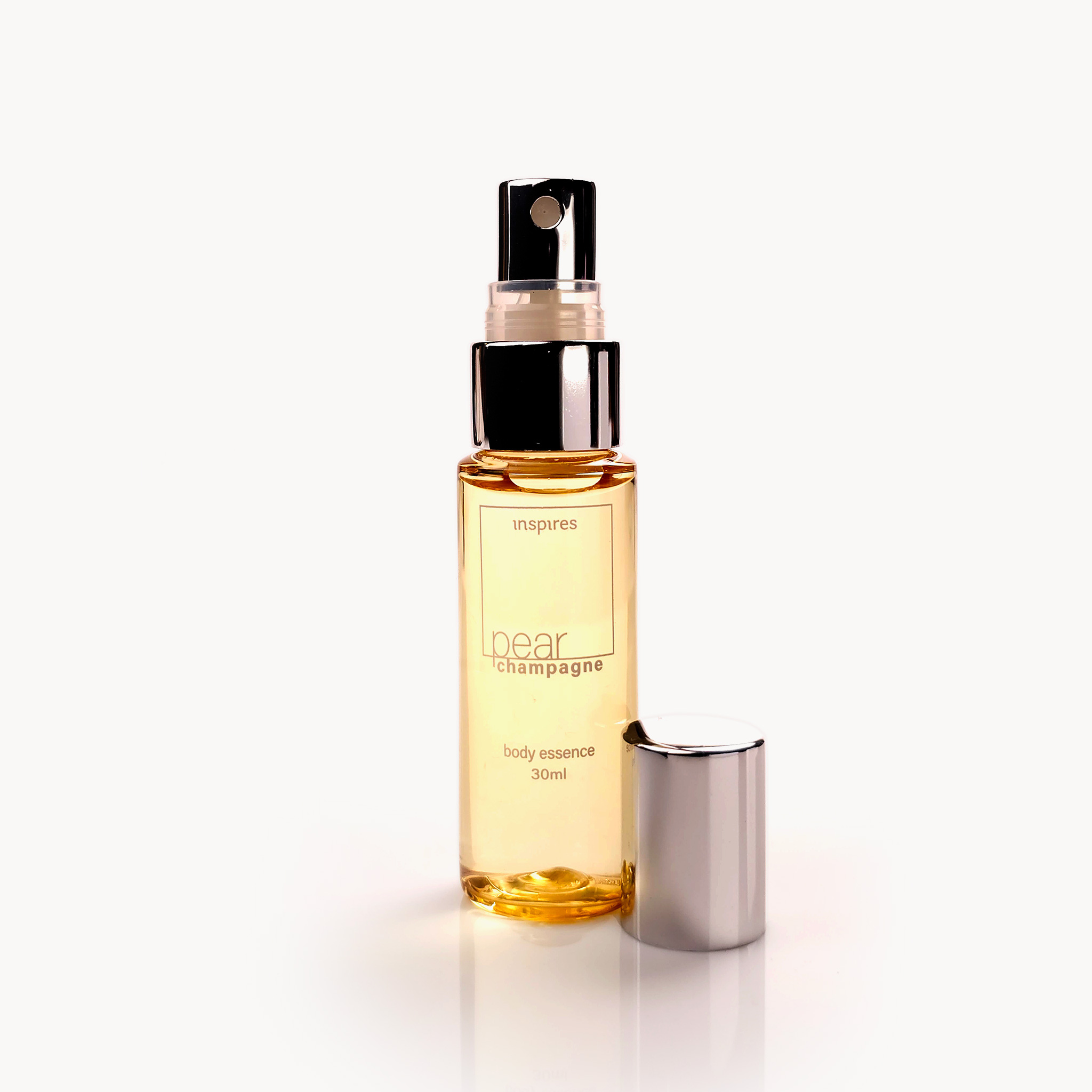 PEAR CHAMPAGNE | Body Essence frutal sofisticado que desperta o entusiasmo